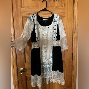 Lace Overlay Dress/Shirt Size Small
